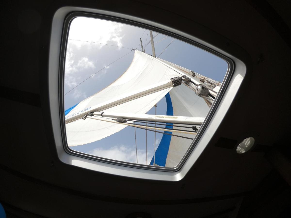 Magnifico Barco En La Graciosa Hotel Caleta de Sebo Eksteriør billede