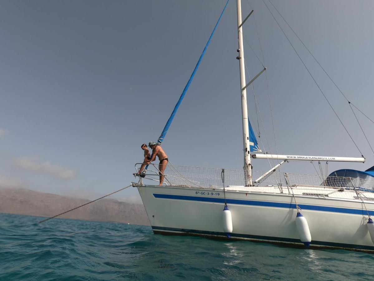 Magnifico Barco En La Graciosa Hotel Caleta de Sebo Eksteriør billede