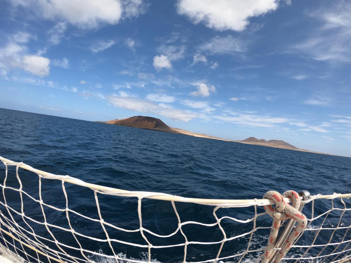 Magnifico Barco En La Graciosa Hotel Caleta de Sebo Eksteriør billede