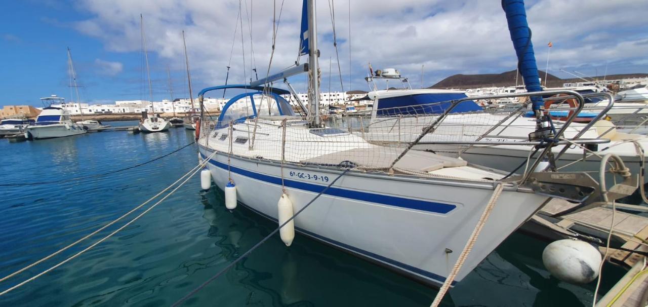 Magnifico Barco En La Graciosa Hotel Caleta de Sebo Eksteriør billede